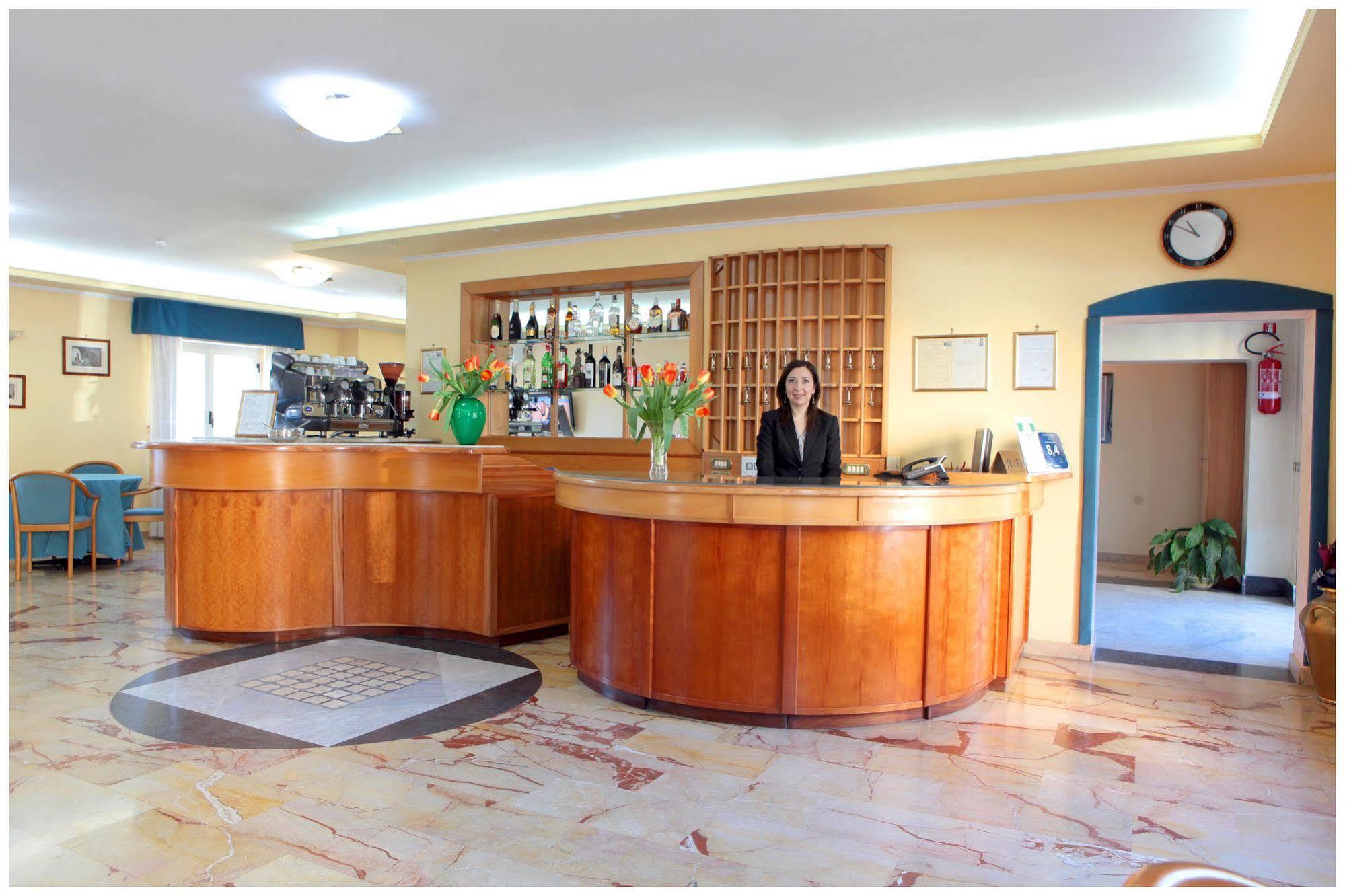 Hotel Iside Pompei Exterior foto